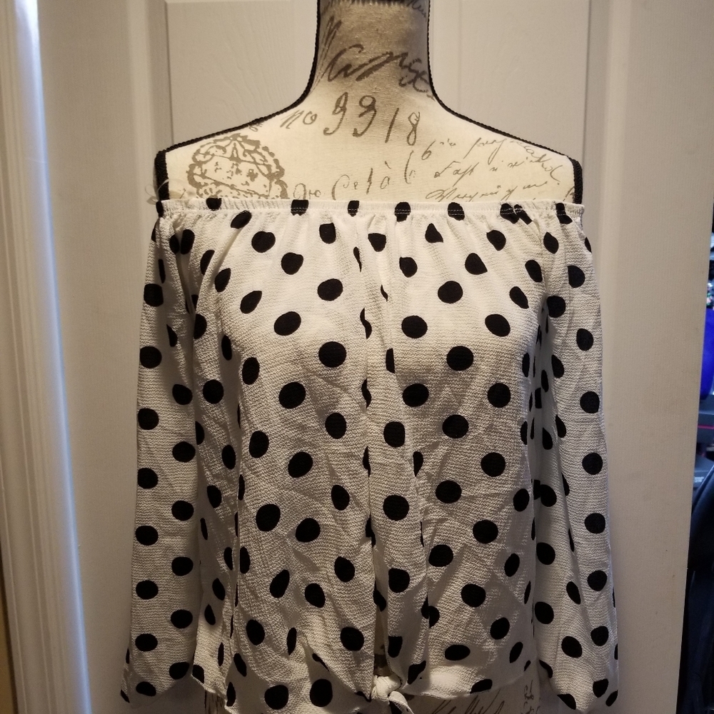 juniors polka dot tie knot blouse size large